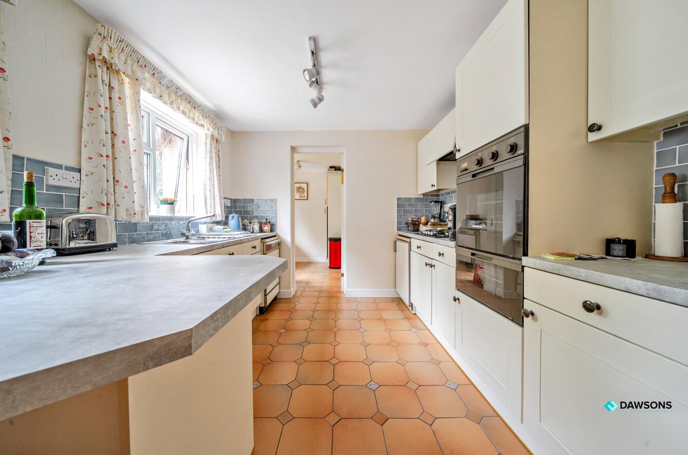 Amberley Drive, Langland, Swansea, SA3 4PJ